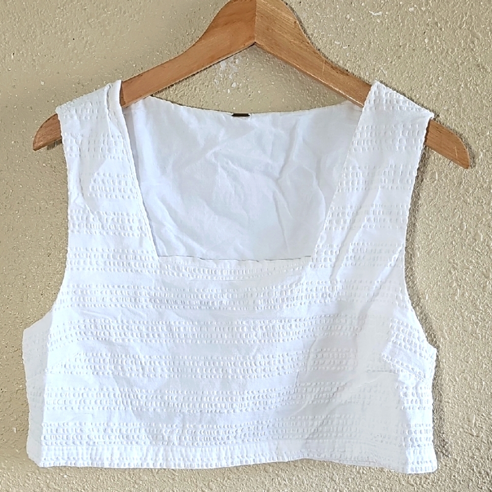 Free People Sleeveless Top.